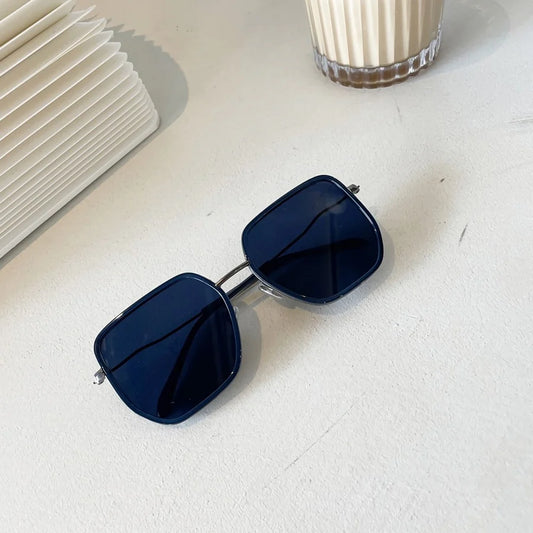 Sunglasses with Make an Offer Button and Custom Fields